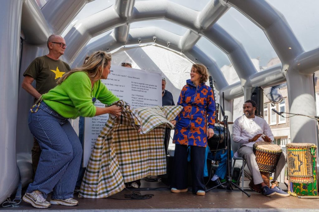 Terugblik Straatfestival Kerklaan 
opening fietsstraat / 20 september
